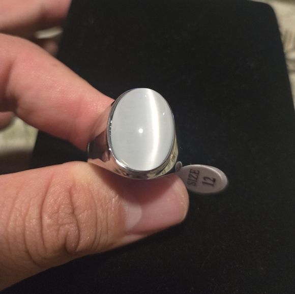 New Men's Stainless Steel Ring With Cloud White Stone - Picture 1 of 6